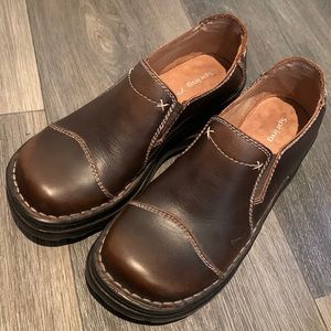 Spring size 39 wedge loafers